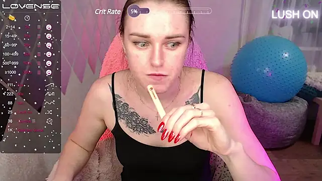 Bella  Swoon online show from 02.13.25