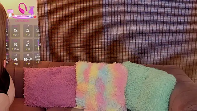 Snapshot of ariana_cross chatting on 03.01.26 ariana cross online show from 03.01.26