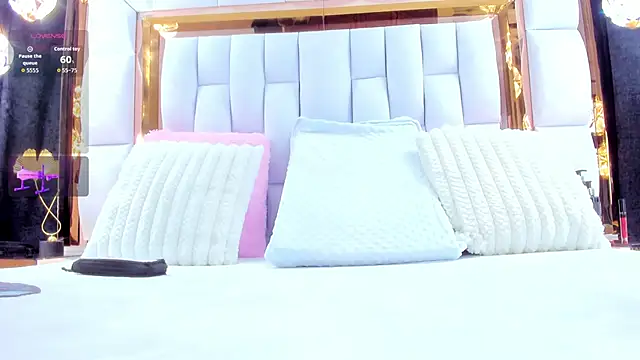 RileySweett online show from 11.19.25