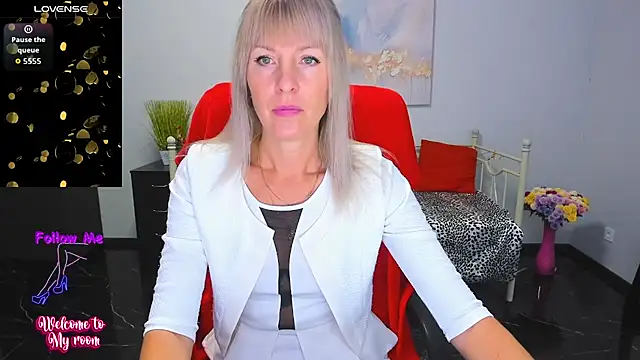 Anita Tayson online show from 10.26.25