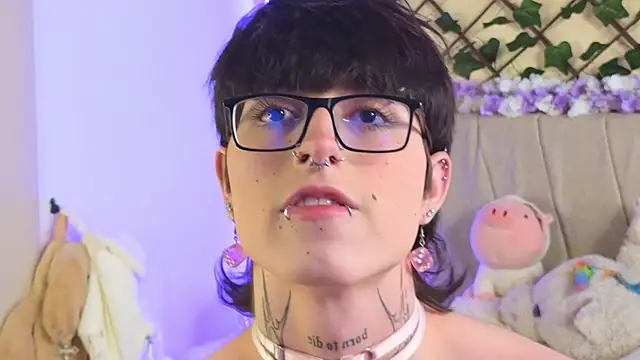 Baby Xian online show from 02.05.25