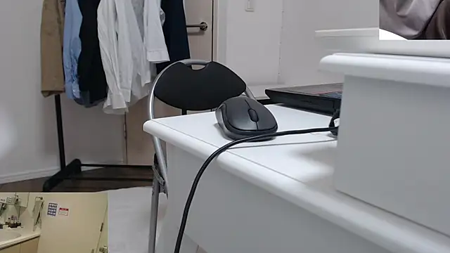 Snapshot of Kakushi_dori chatting on 02.25.25 Kakushi dori online show from 02.25.25