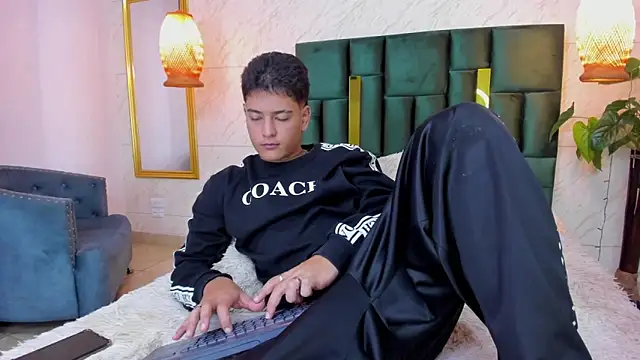 Levy Steve online show from 09.21.25