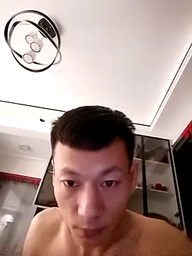 Snapshot of Xpj123 chatting on 01.13.25 Xpj123 online show from 01.13.25