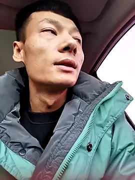 Snapshot of Xpj123 chatting on 01.21.25 Xpj123 online show from 01.21.25