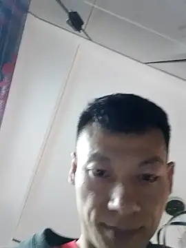 Snapshot of Xpj123 chatting on 03.19.25 Xpj123 online show from 03.19.25