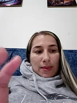 Iris love18 online show from 03.25.26