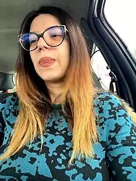 NadiraNoor online show from 01.08.26