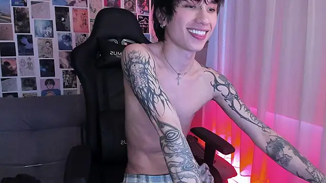 liamelf online show from 01.18.25