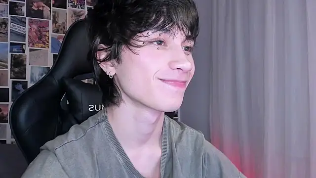 liamelf online show from 03.23.25