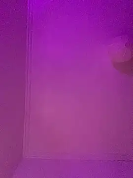 Snapshot of milkyhonybaby chatting on 02.10.25 milkyhonybaby online show from 02.10.25