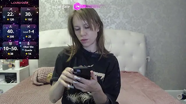 Snapshot of GinaAngelina chatting on 01.06.25 GinaAngelina online show from 01.06.25