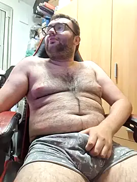 Snapshot of Javier_bear chatting on 06.15.26 Javier bear online show from 06.15.26