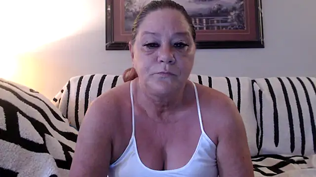 LexxiLeeds online show from 05.19.26