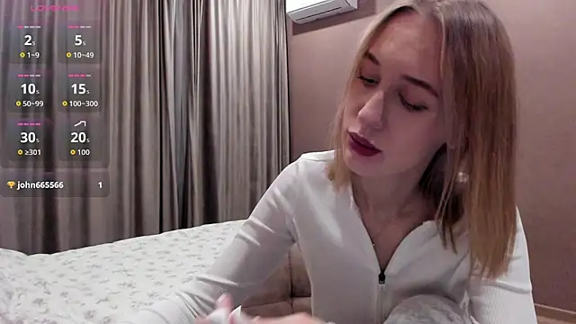 Mika Ray online show from 11.12.25