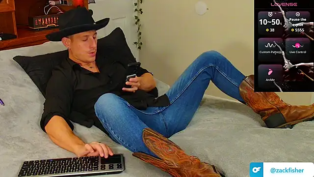 Snapshot of zack_Fisher chatting on 09.22.25 zack Fisher online show from 09.22.25