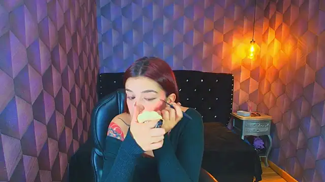 LiaHarryis online show from 09.23.25