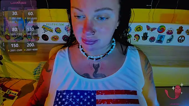 EllieOz online show from 10.30.25