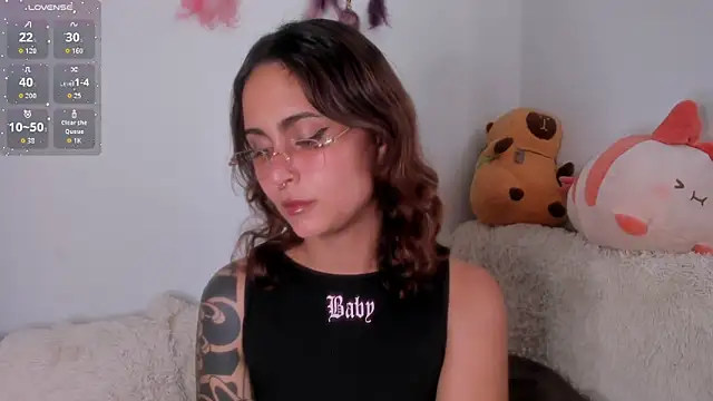 Violette-Ramirez01 online show from 02.09.26