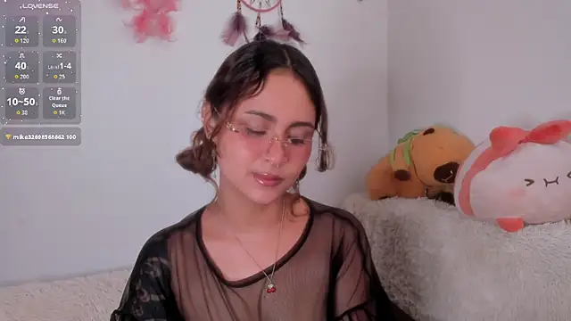 Violette-Ramirez01 online show from 02.12.26