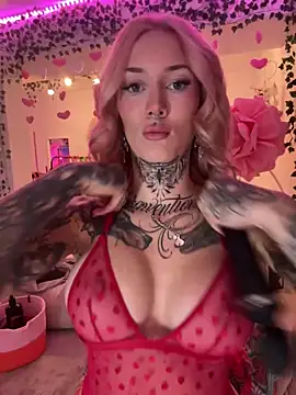 Snapshot of Stella-Kink chatting on 12.16.25 Stella-Kink online show from 12.16.25