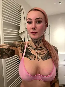 Snapshot of Stella-Kink chatting on 01.11.26 Stella-Kink online show from 01.11.26