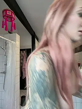 Snapshot of Stella-Kink chatting on 02.15.26 Stella-Kink online show from 02.15.26