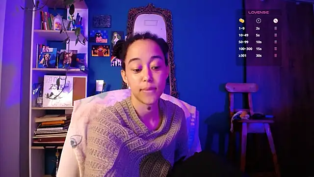 Snapshot of ela_0 chatting on 12.05.25 ela 0 online show from 12.05.25