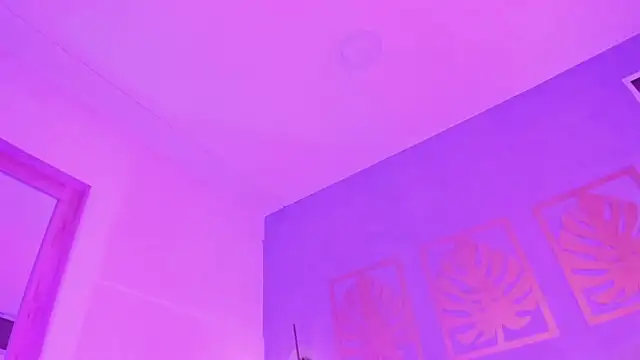 Snapshot of majo_rosse_ chatting on 04.22.26 majo rosse online show from 04.22.26