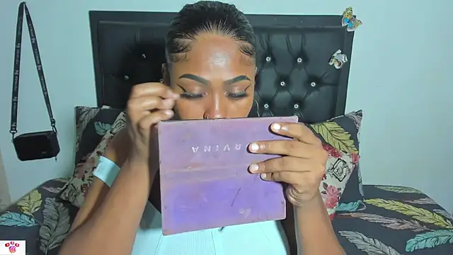 miss-jackson1 online show from 01.10.25