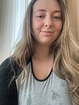 curvyflawless online show from 02.27.25