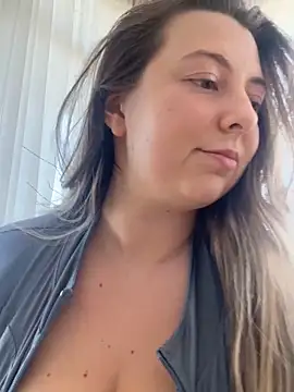 curvyflawless online show from 03.06.25