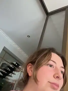 curvyflawless online show from 11.16.25