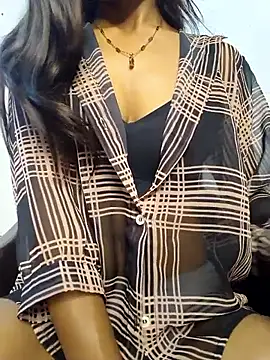 Snapshot of seema_raani chatting on 06.21.26 seema raani online show from 06.21.26