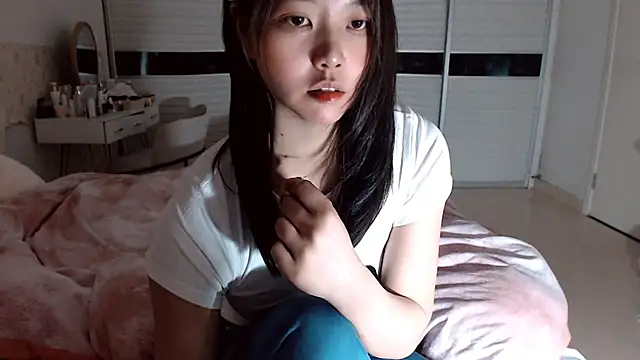 -Lucky Girl online show from 03.15.26