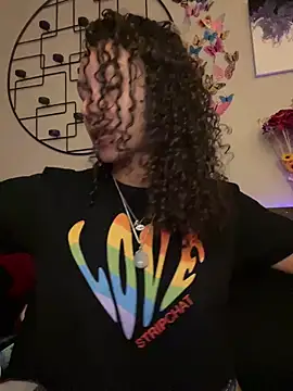  Neeka  online show from 12.21.24