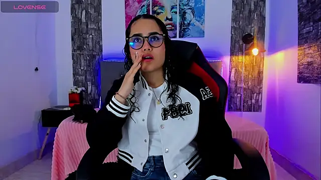 Snapshot of kathy1_sc chatting on 03.15.25 kathy1 sc online show from 03.15.25