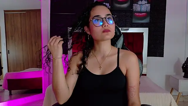 Snapshot of kathy1_sc chatting on 09.15.25 kathy1 sc online show from 09.15.25