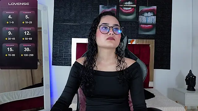 Snapshot of kathy1_sc chatting on 10.20.25 kathy1 sc online show from 10.20.25