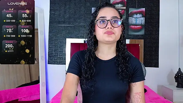 Snapshot of kathy1_sc chatting on 10.27.25 kathy1 sc online show from 10.27.25