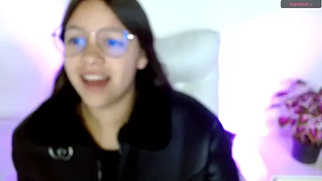 SamanthaRoldaan online show from 02.15.25