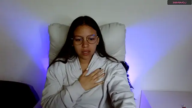 SamanthaRoldaan online show from 02.21.25