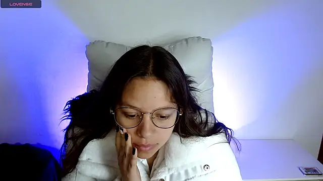 SamanthaRoldaan online show from 03.19.25