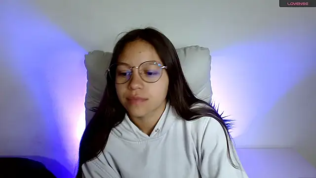 SamanthaRoldaan online show from 03.20.25