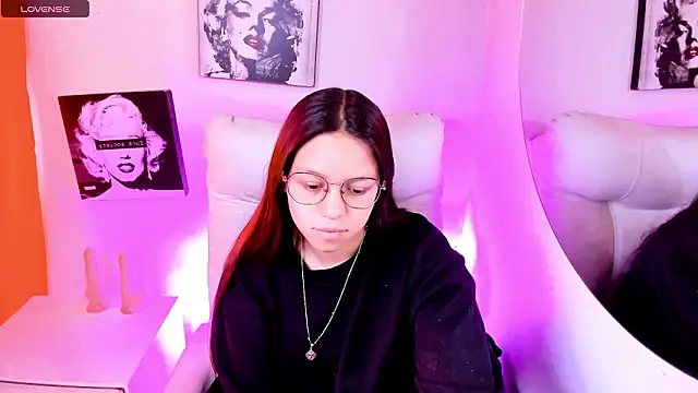 SamanthaRoldaan online show from 03.17.26