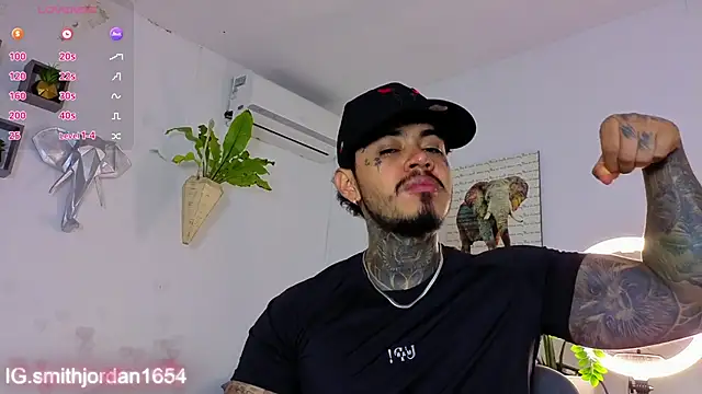 Snapshot of JordanSmiith_ chatting on 11.29.25 JordanSmiith online show from 11.29.25