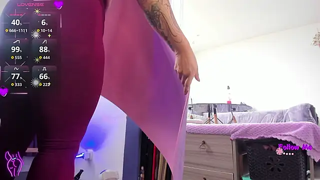 witchviolet online show from 03.13.26