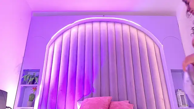 eva daemon online show from 04.14.26