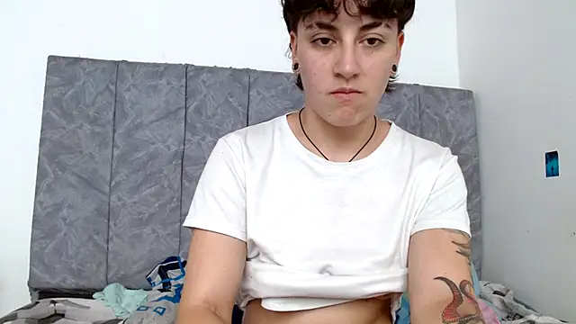 linda 33 online show from 10.30.25