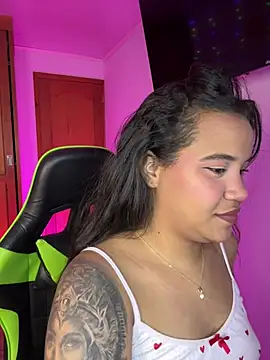 leila 22 online show from 01.14.26